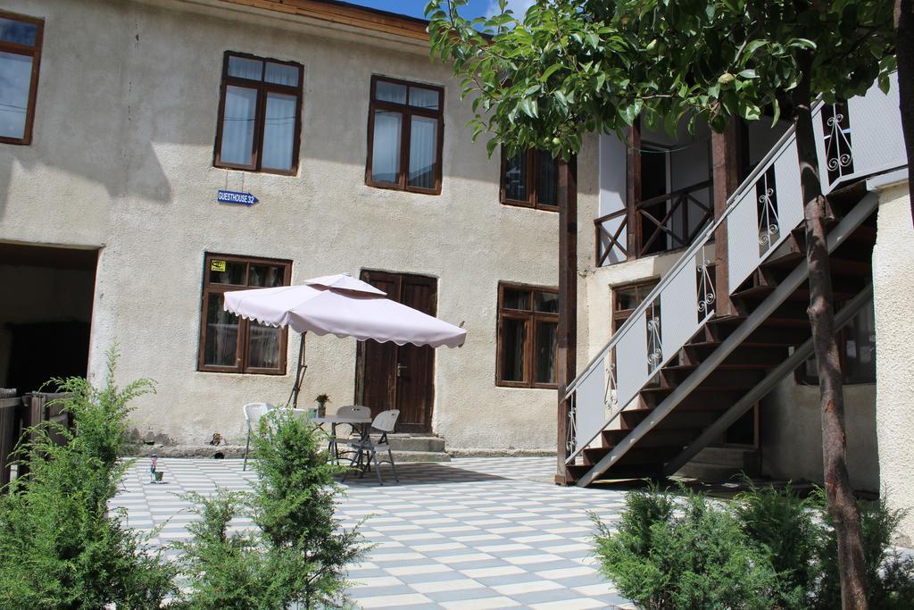 Guesthouse Mestia 32 Esterno foto
